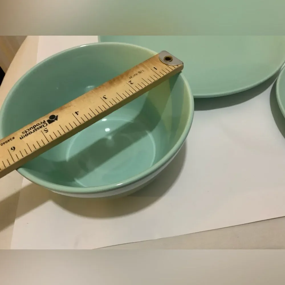 Project 62 Target AVESTA Light Green Stoneware Smooth Dinner Salad Plate bowl